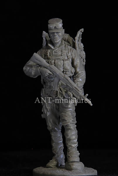 № 35-45 Фигурка Officer of Speznaz of FSB.Russia (military mountaineer) Ant Miniatures