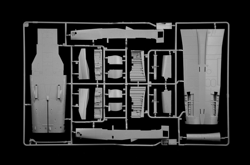 2521ИТ Tornado GR.1 Desert Storm Italeri