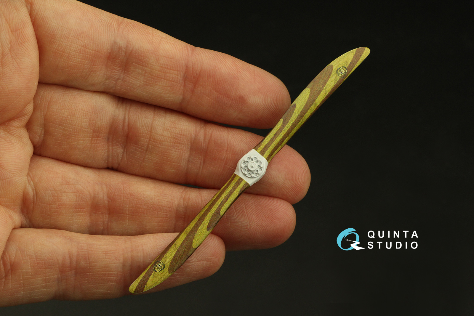 QL32010 Деревянные пропеллеры Neindorf (Wingnut Wings)