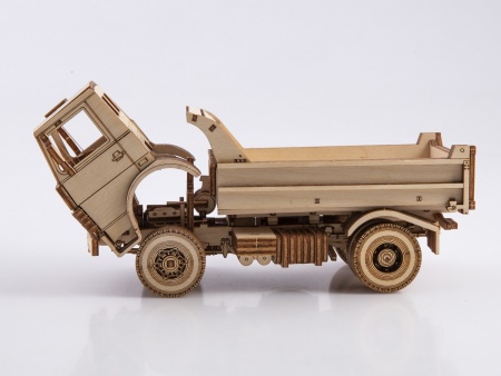 11015BAUMI Сборная модель МАЗ-5551 самосвал (ранний) Baumi