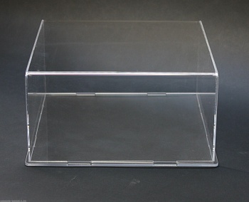 AM35684 Бокс прозрачный 2мм колпак 3мм основание 180х85х85