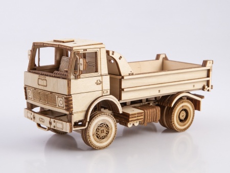 11015BAUMI Сборная модель МАЗ-5551 самосвал (ранний) Baumi